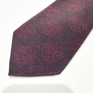 New with tags Giorgio Armani Tie Made in Italy Style 3031